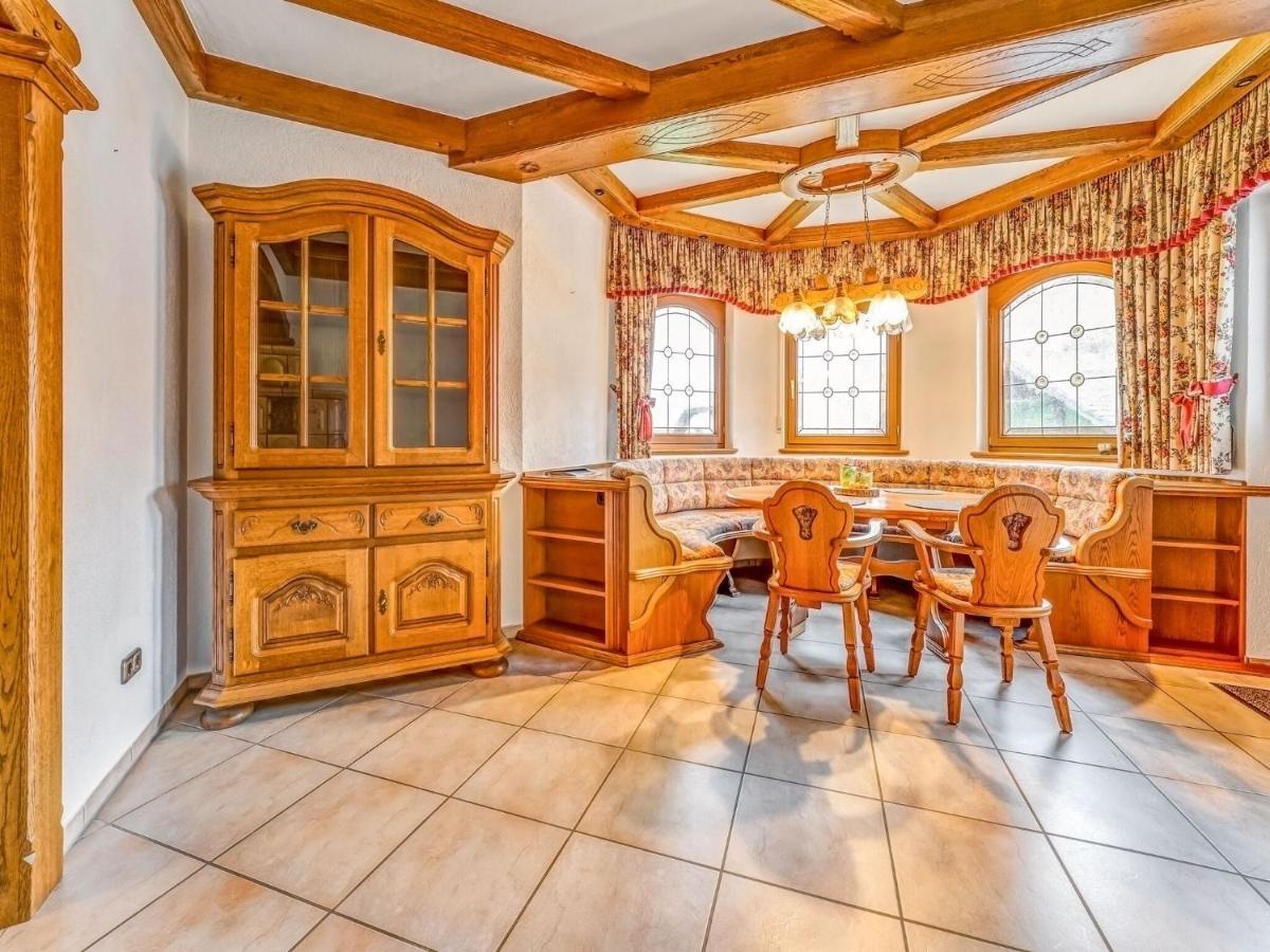 Spacious Flat In Adenau Near The N Rburgring Buitenkant foto